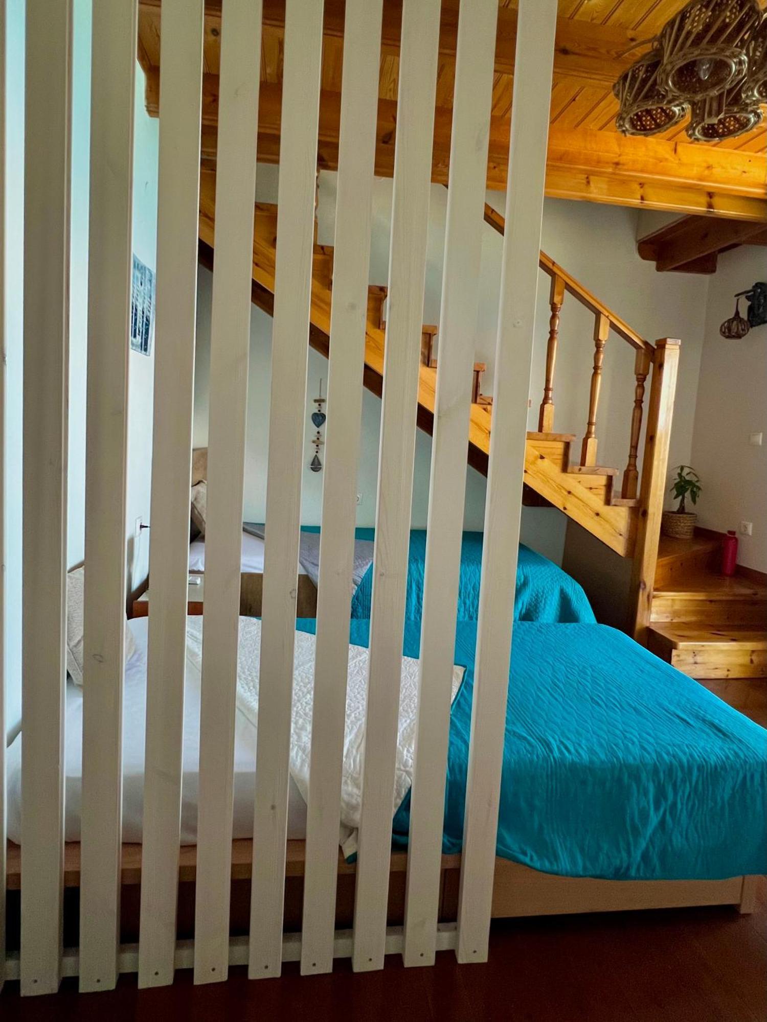Kohyli Beachfront House Agia Pelagia Chlomou Екстер'єр фото